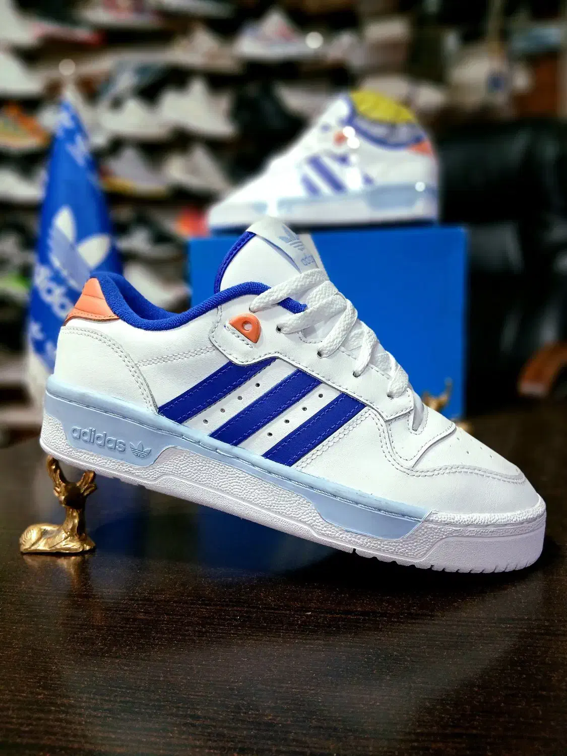 کتونی اورجینال آدیداس|کیف، کفش، کمربند|شهریار, شهرک وائین|دیوار