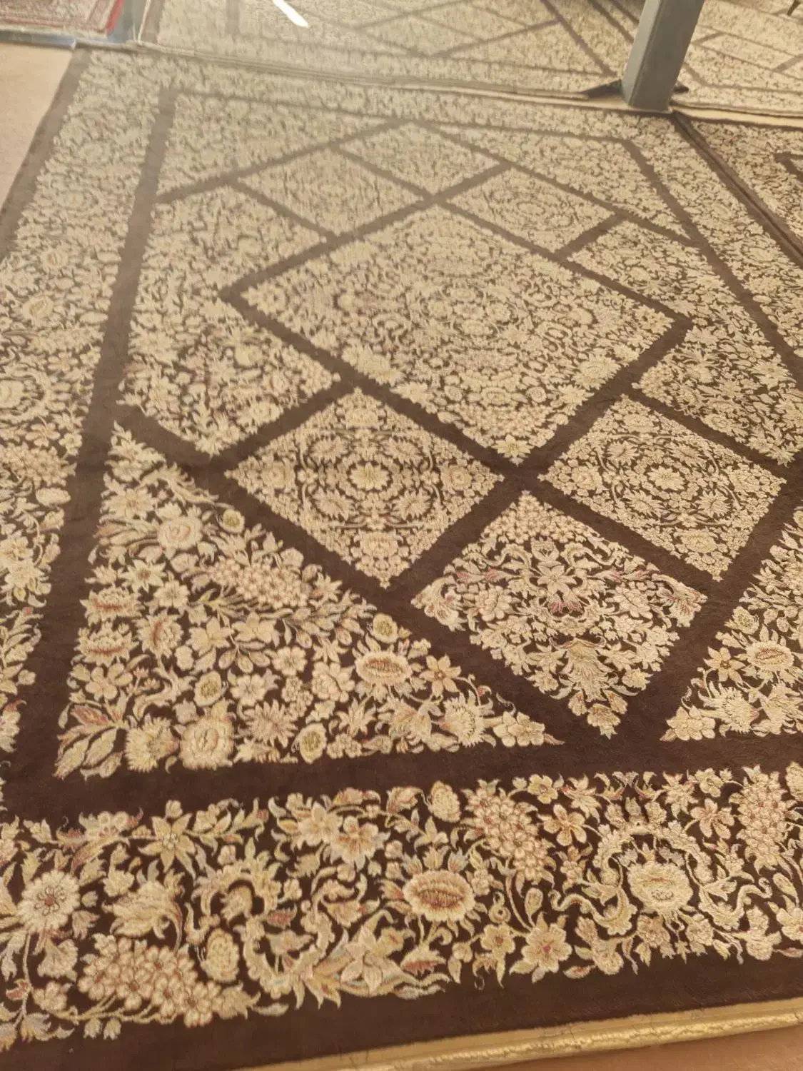 فرش ماشینی|فرش|میانه, |دیوار