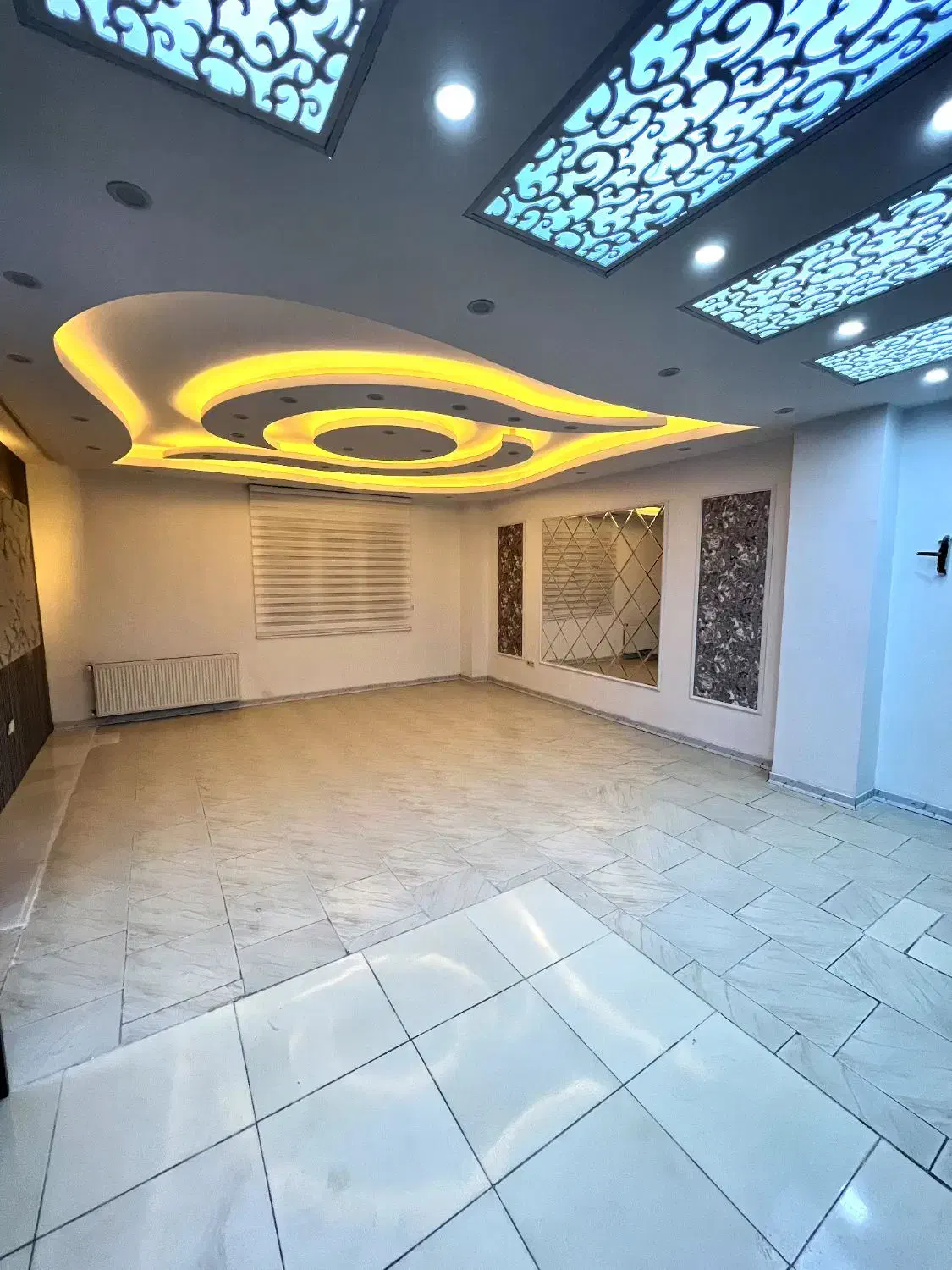 آپارتمان ۱۰۲m/فول اکازیون/بانو پسند/پذیرایی بزرگ|فروش آپارتمان|پرند, فاز ۲|دیوار