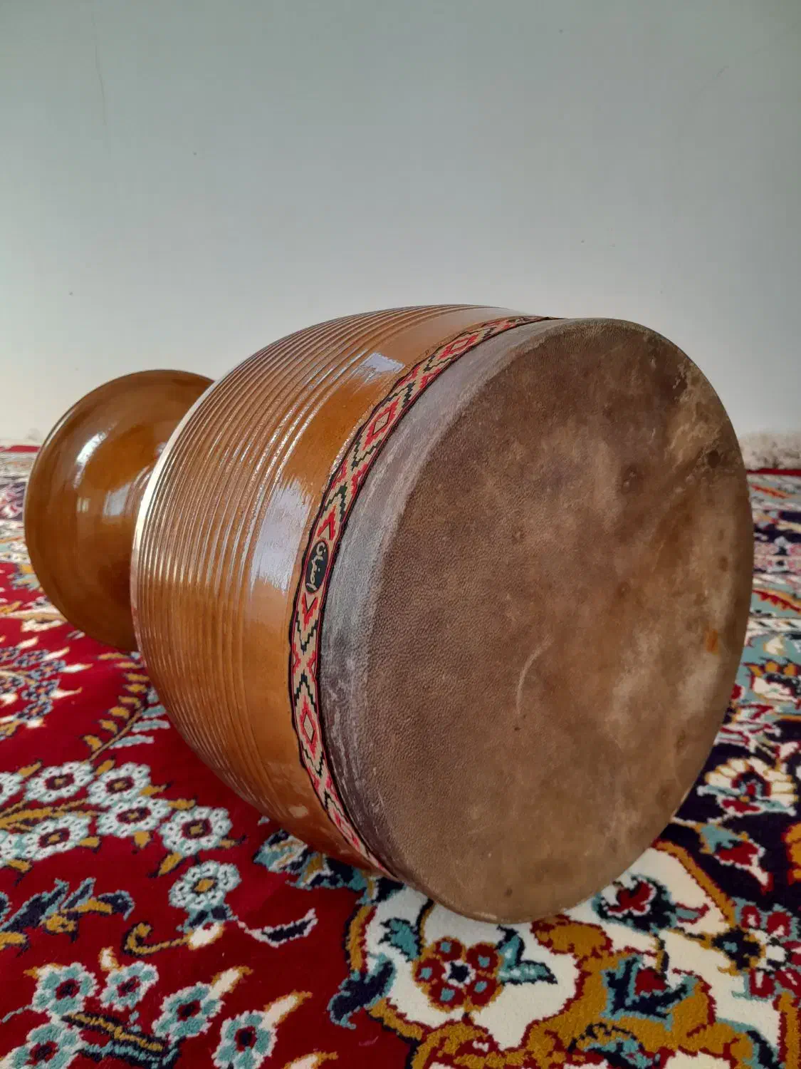 تنبک شیرانی|سازهای سنتی|شازند, |دیوار