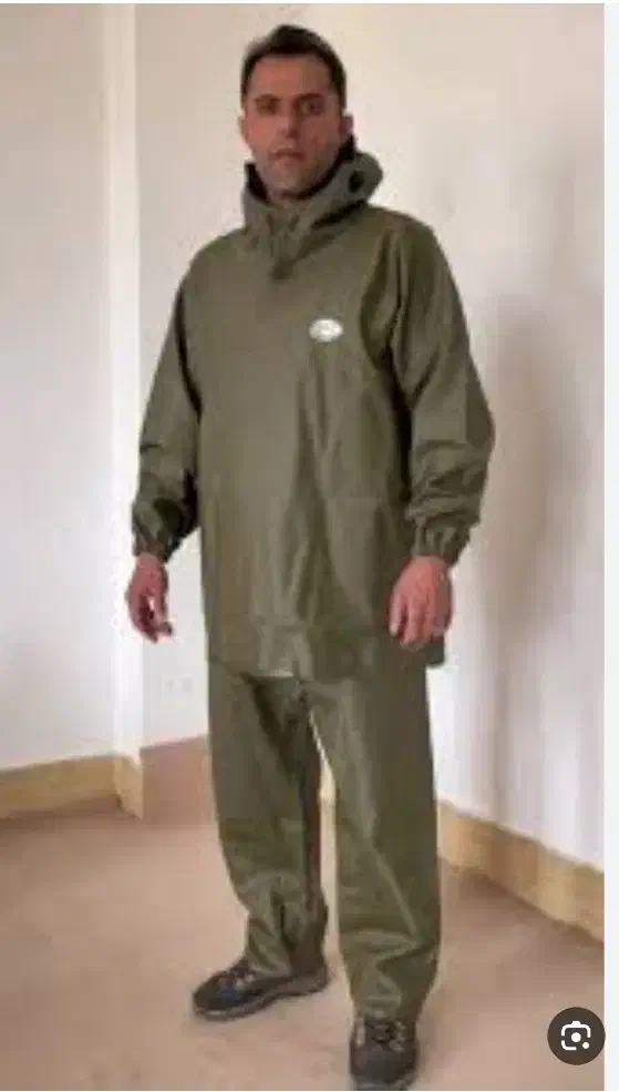 لباس ۱۰۰ درصد ضد آب تمام پرس نو|کوهنوردی و کمپینگ|رشت, بیجارپس|دیوار
