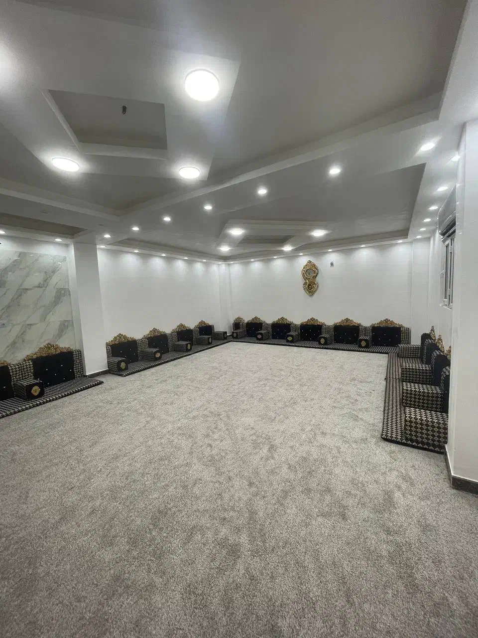 پشتی خلیجی مبل خلیجی مدل م۱۲|مبلمان خانگی و میز عسلی|اهواز, کمپلو جنوبی|دیوار