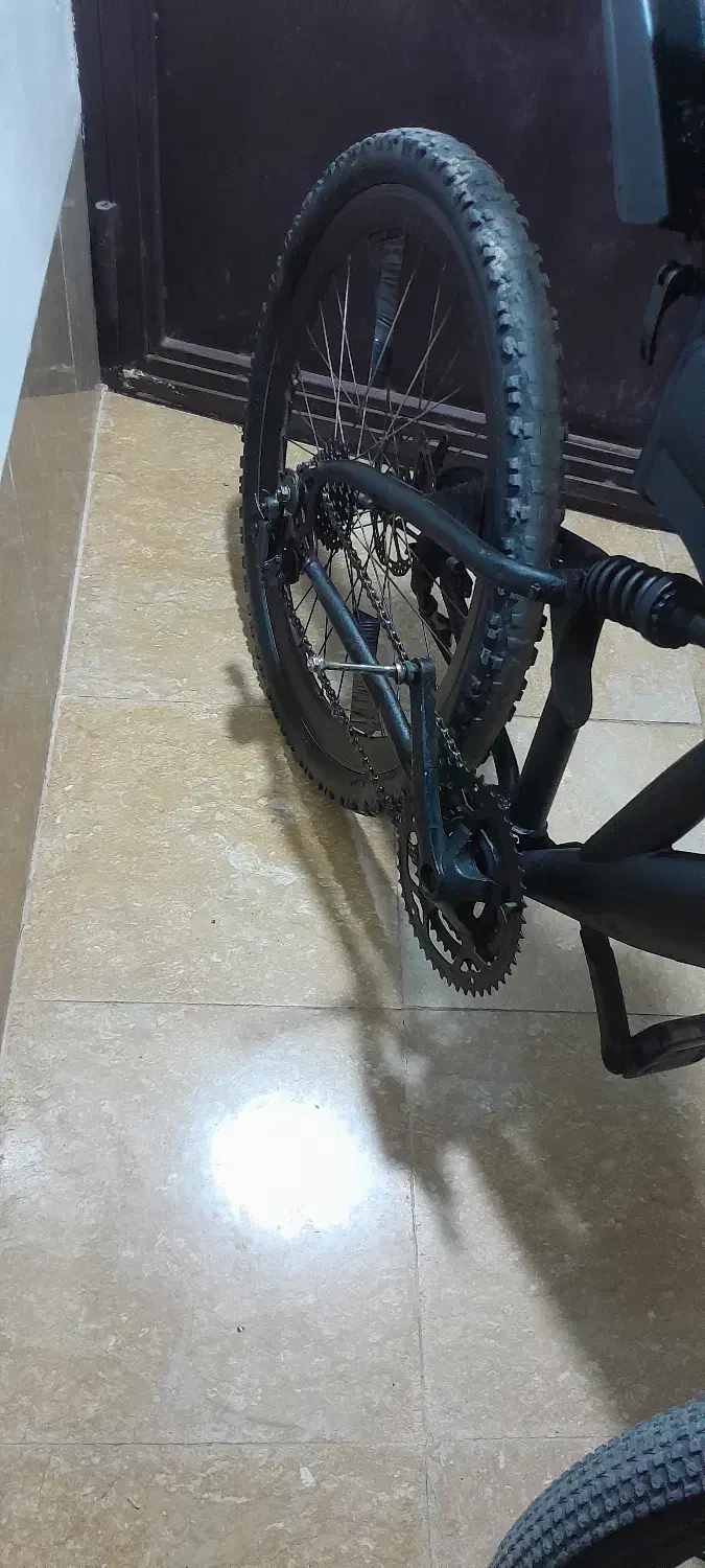 دوچرخه ۲۶|دوچرخه، اسکیت، اسکوتر|شوط, |دیوار