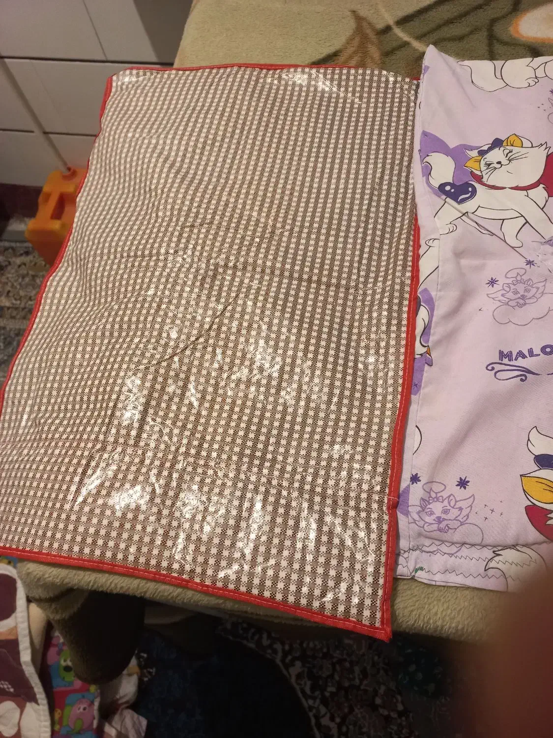 وسایل ولوازم نی نی|کفش و لباس بچه|بهبهان, |دیوار