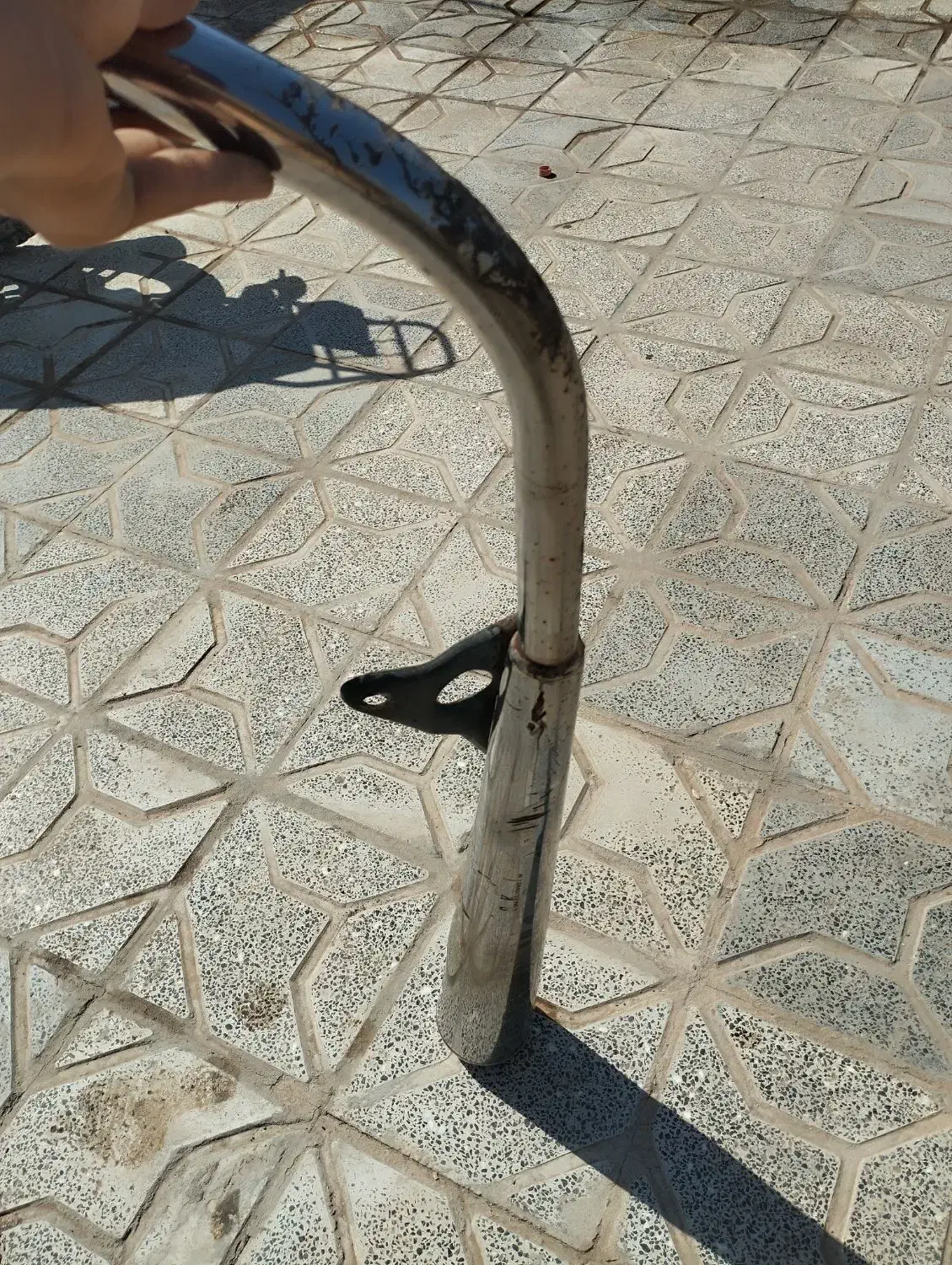 اگزوز ۲۰۰ کشاورز|قطعات یدکی و لوازم جانبی|رشتخوار, |دیوار