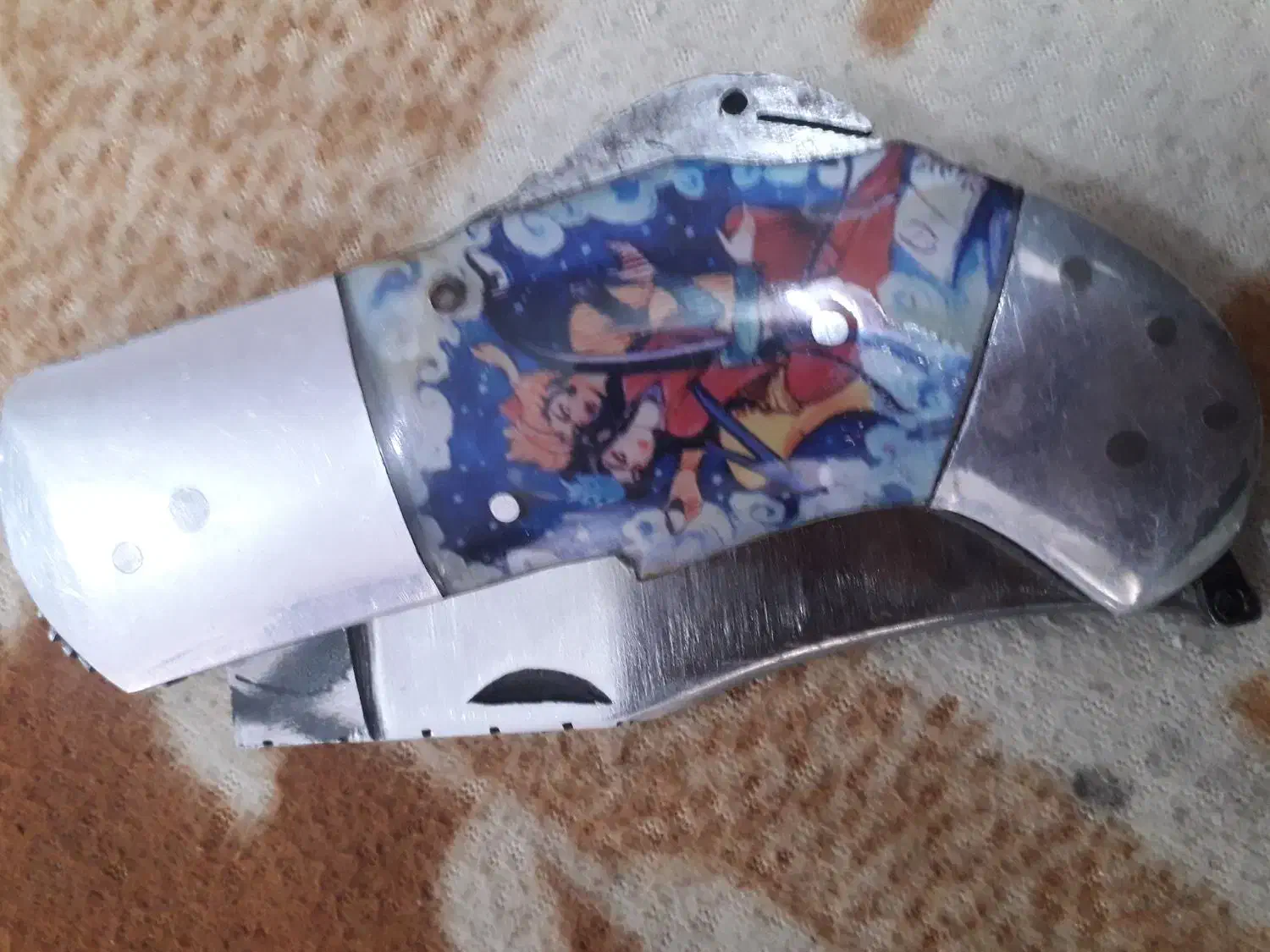 چاقو|کلکسیون اشیاء عتیقه|جهرم, |دیوار