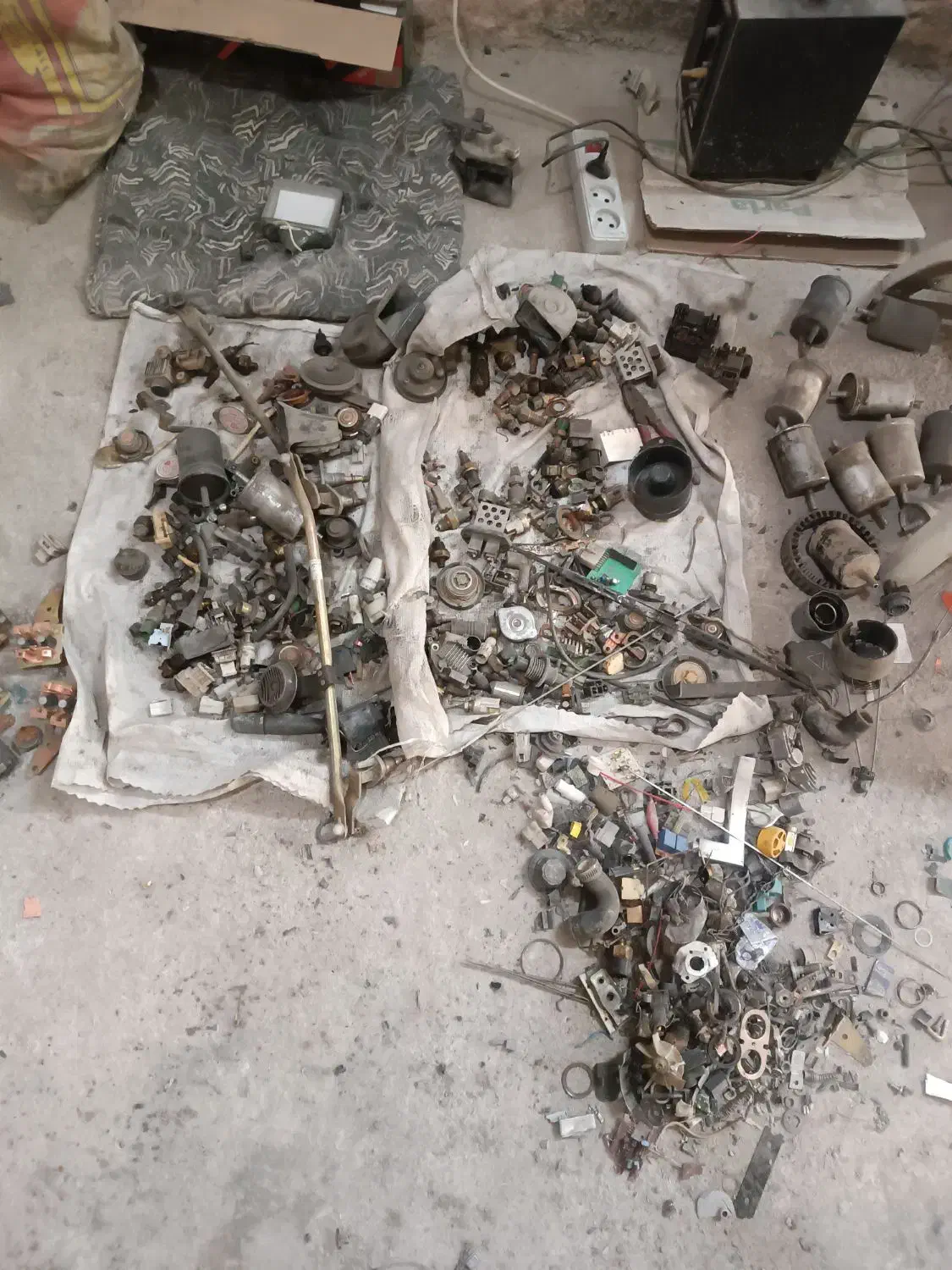 ضایعات عمده و خرده|خدمات پیشه و مهارت|پاکدشت, پاکدشت (مامازند)|دیوار