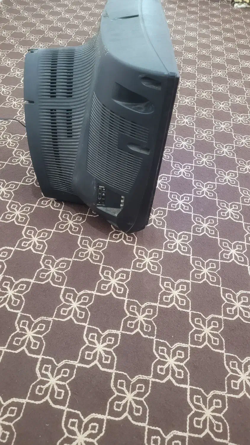 تلویزون ۲۱ اینچ سالم در حد|تلویزیون و پروژکتور|دزفول, |دیوار