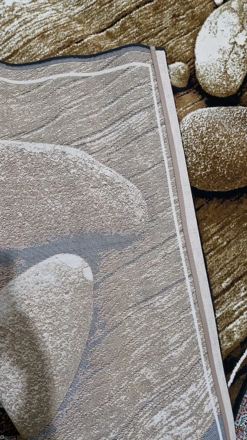 فرش اسپرت ۴متری درحد نونونو|فرش|کرج, گلشهر|دیوار