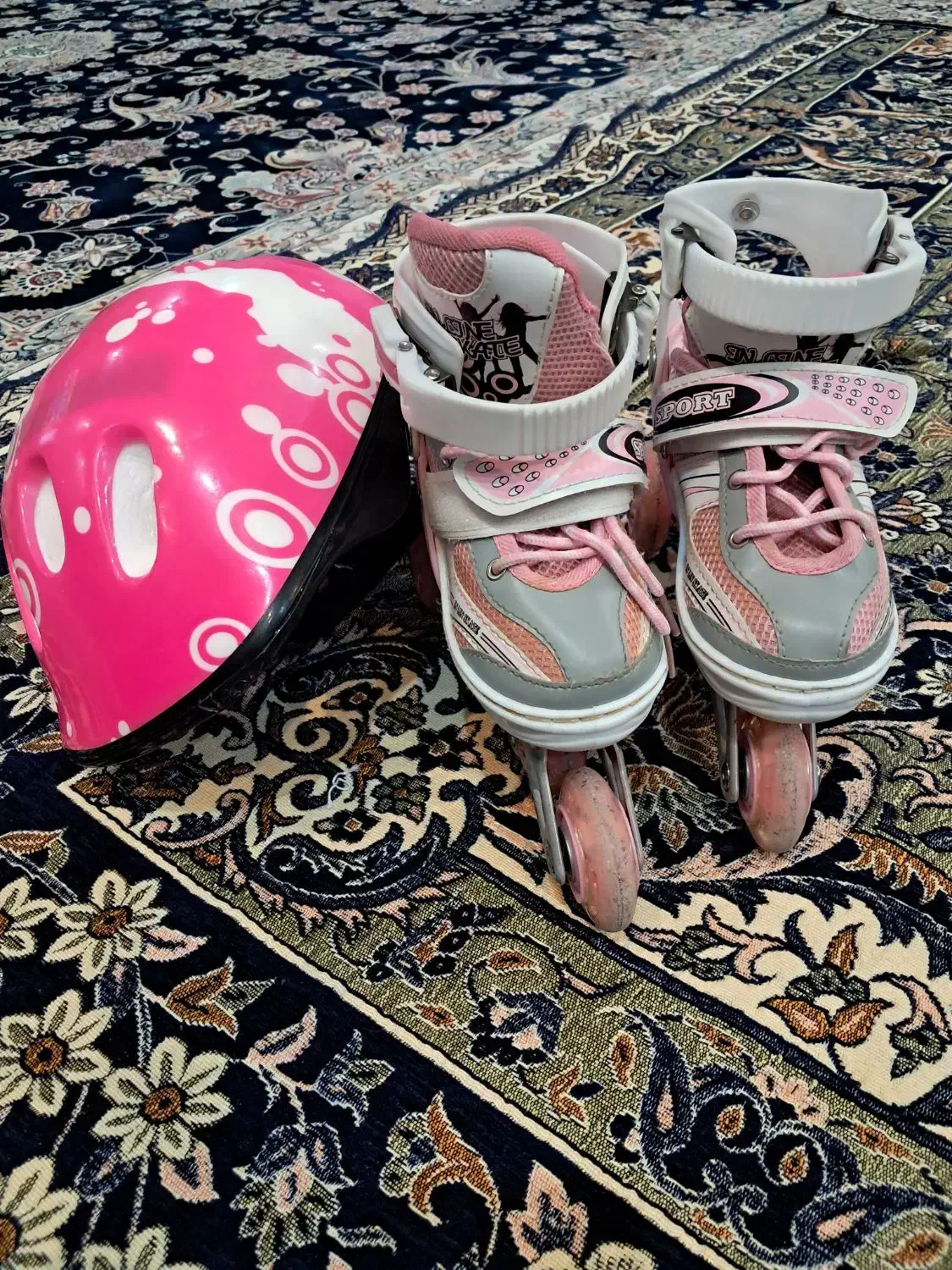 کفش اسکیت|دوچرخه، اسکیت، اسکوتر|شیراز, مسلم|دیوار