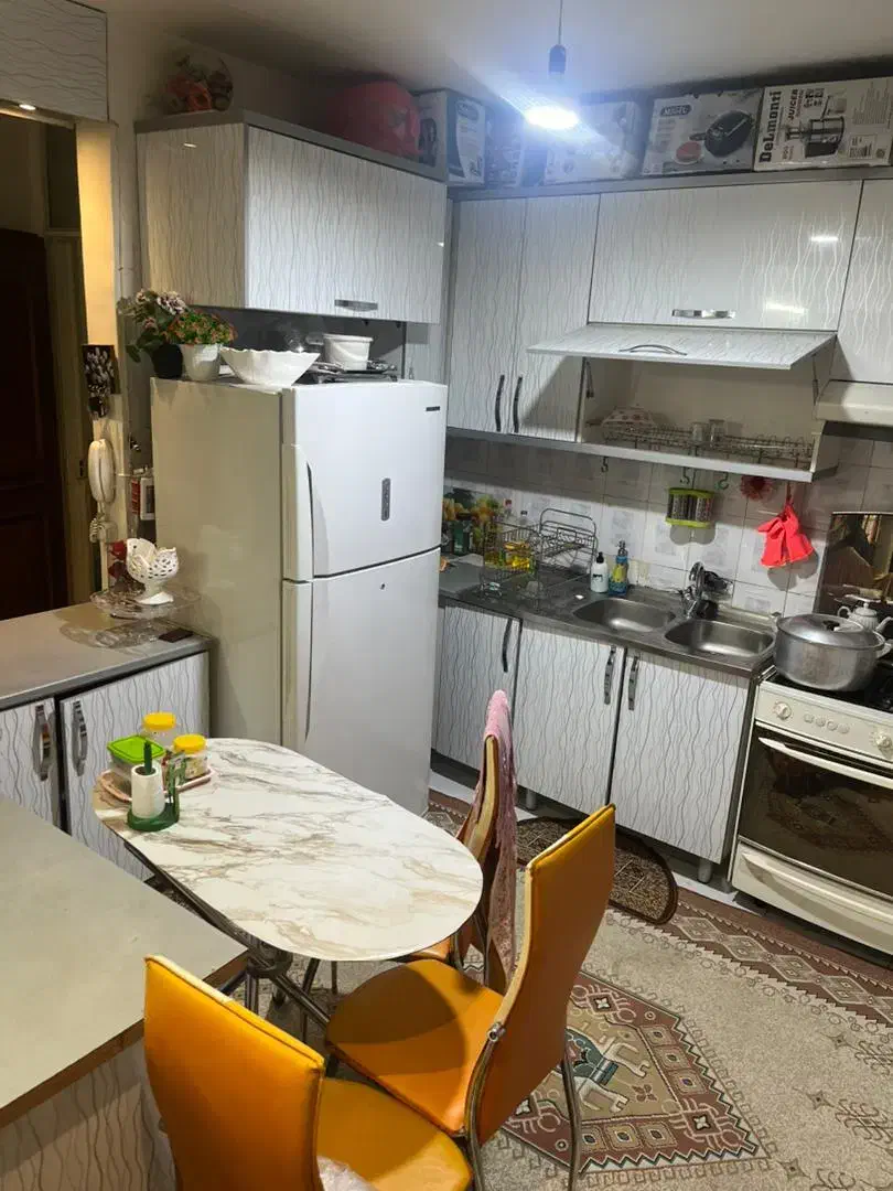 واحد ۸۰ متری/ خوش نقش/ همکف