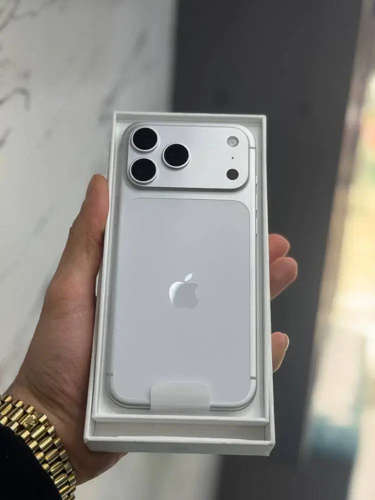 17 pro max|موبایل|رشت, دیلمان|دیوار