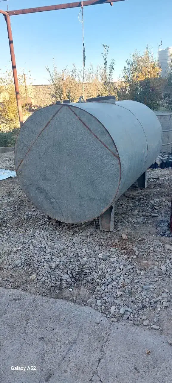 تانکر۲۰۰۰لیتریگالوانیزه|مصالح و تجهیزات ساختمان|سمنان, |دیوار