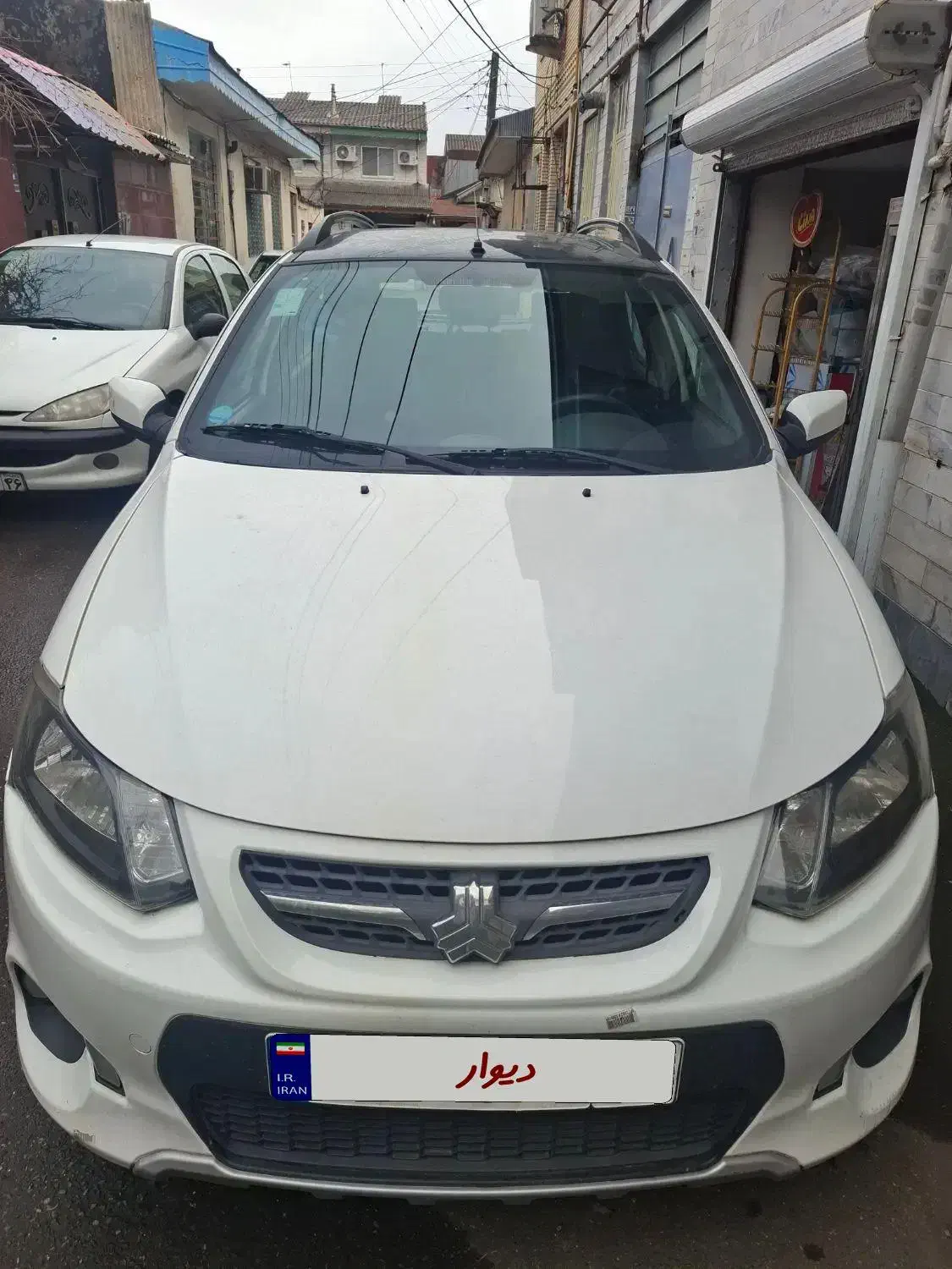 کوییک R  ۴۰۱|خودرو سواری و وانت|رشت, باهنر|دیوار