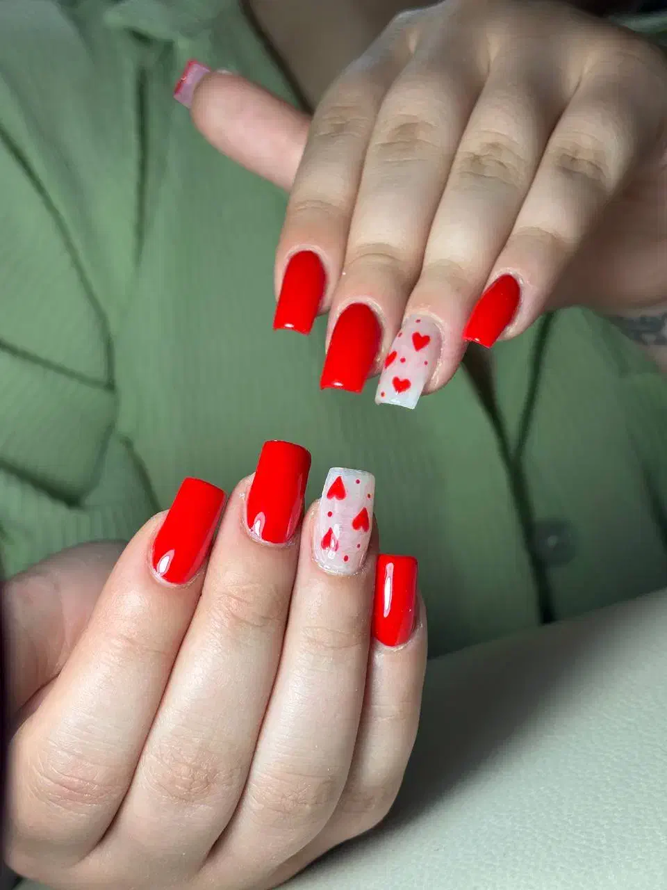 تخفیف و سورپرایز ویژه کاشت و ترمیم ناخن|خدمات آرایشگری و زیبایی|اندیشه, اندیشه فاز ۱|دیوار