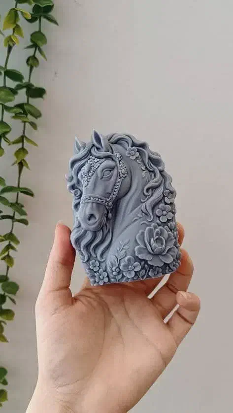 کتیبه سال نو مبارک و ده مدل مجسمه نماد سال اسب|صنایع دستی و سایر لوازم تزئینی|شاهین‌شهر, مخابرات (شهید بهشتی)|دیوار