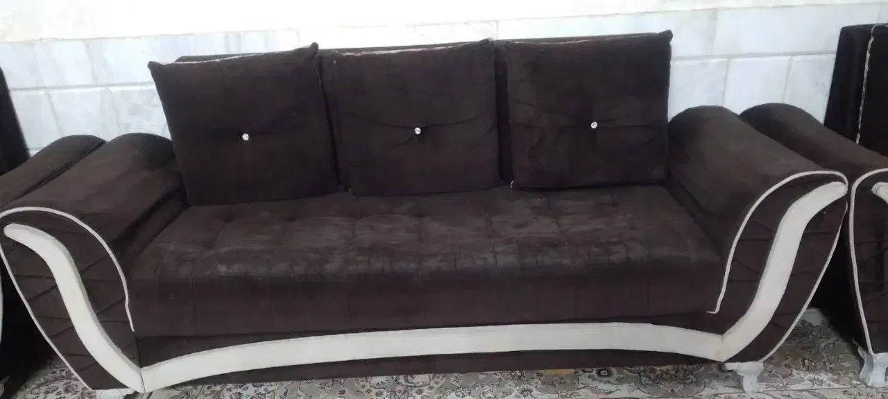 مبل هفت نفره سالم|مبلمان خانگی و میز عسلی|تربتحیدریه, داروپخش|دیوار