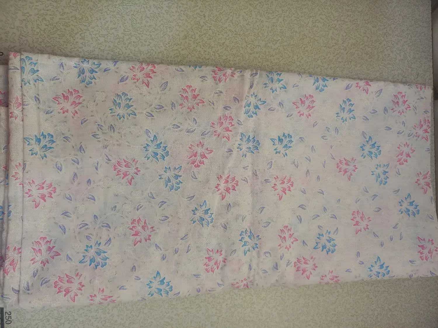 چادر عقد|لباس|قائم‌شهر, |دیوار