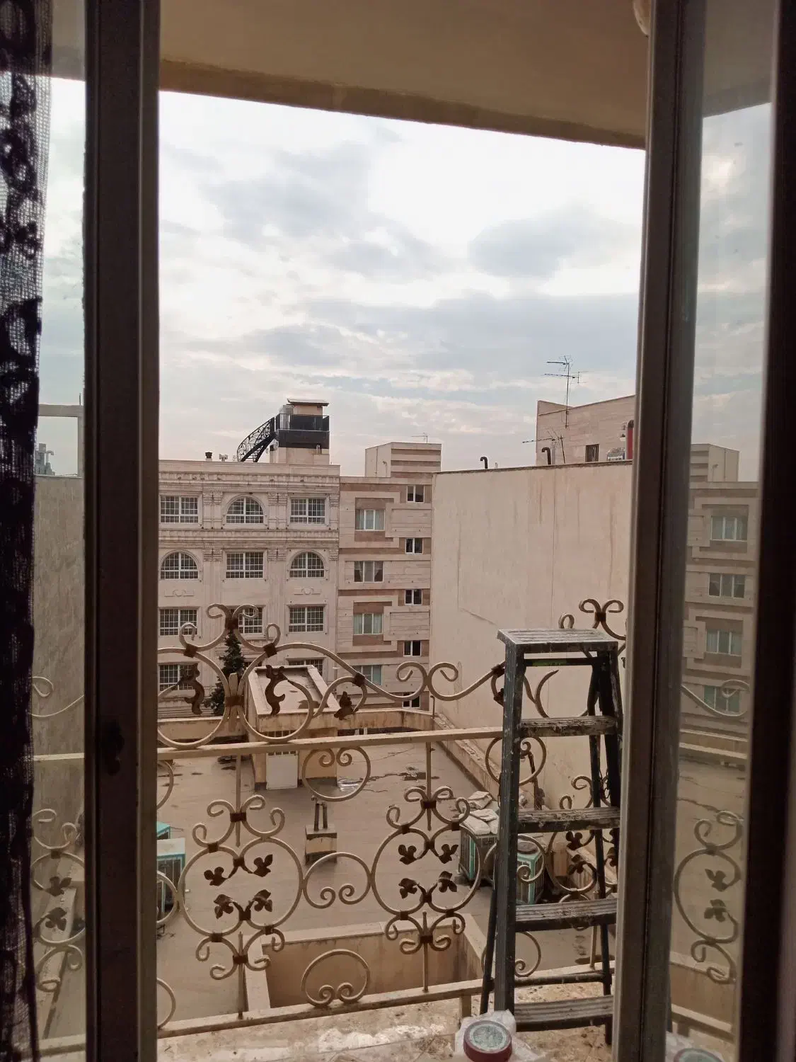 اجاره آپارتمان /  دو خواب / ۱۰۳ متر / شهرزیبا