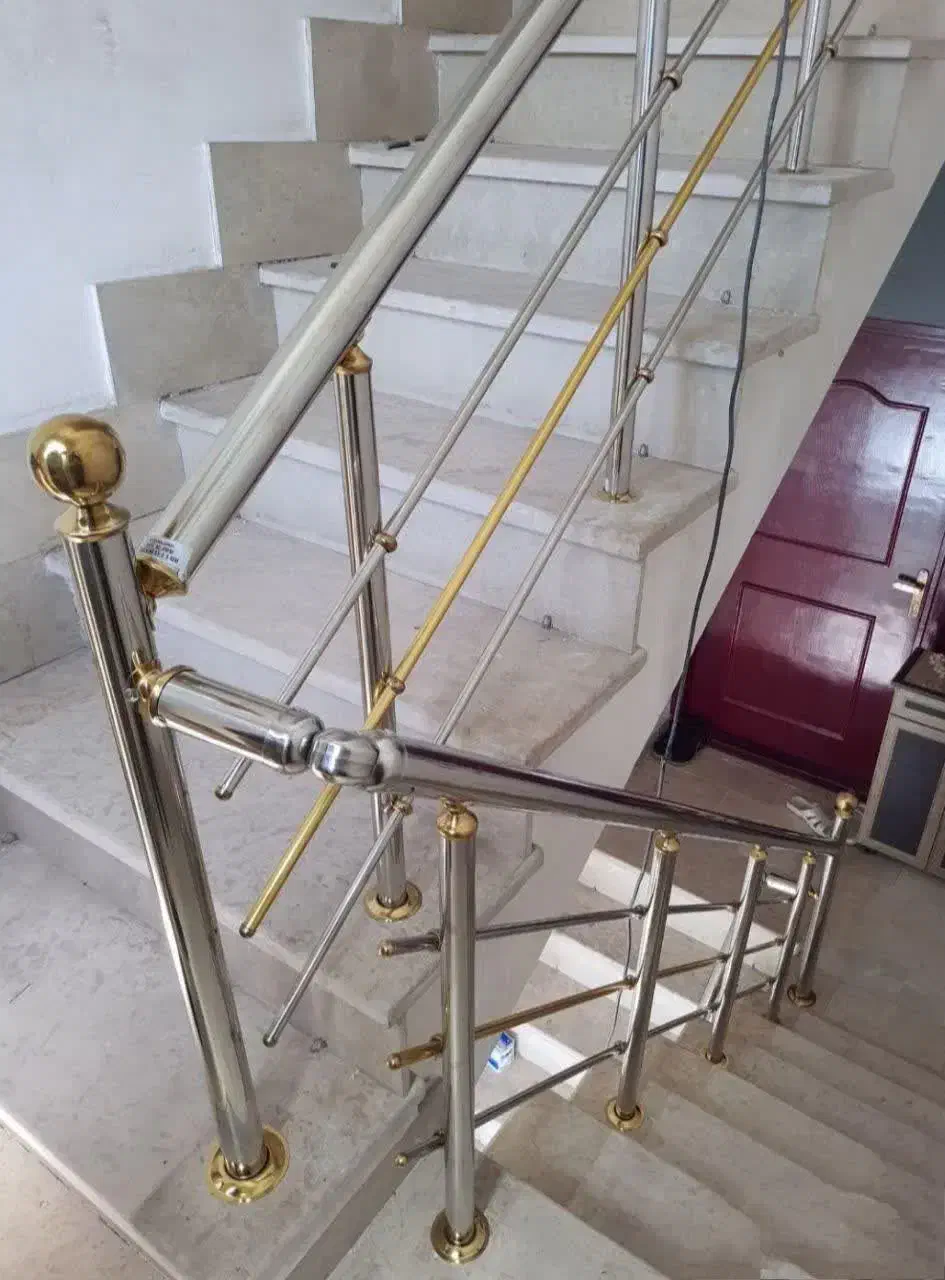 اجرای نرده و حفاظ استیل|خدمات پیشه و مهارت|ساوه, |دیوار