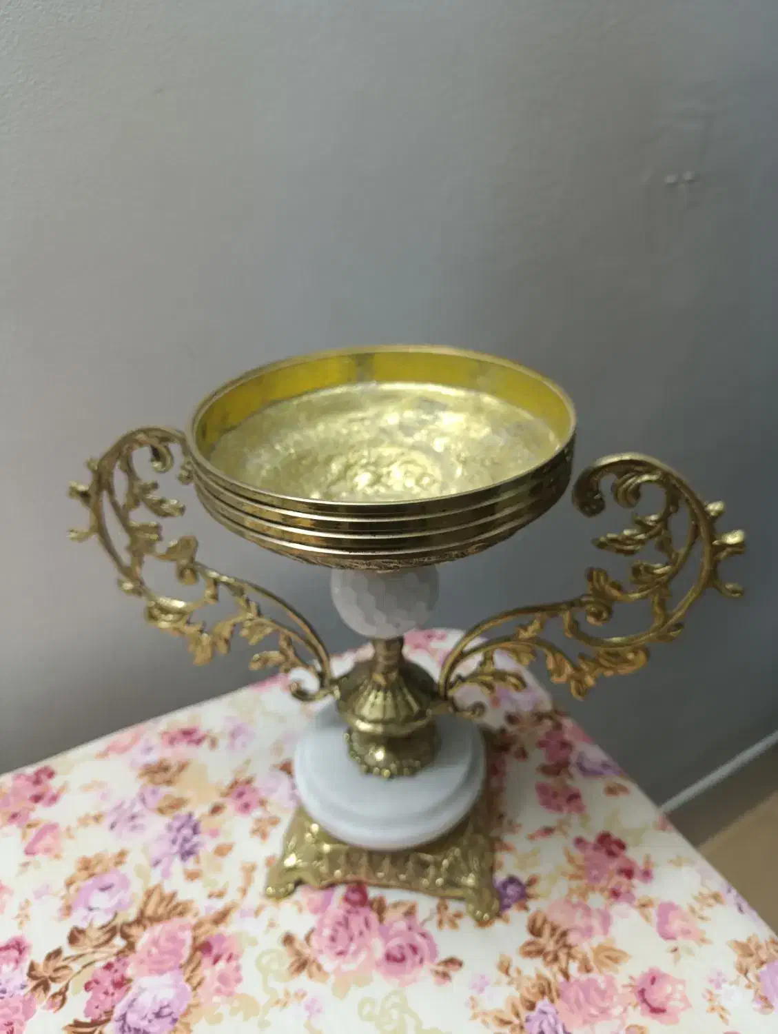 ست سه تیکه     جنس برنج|ظروف سرو و پذیرایی|کاشان, عربها|دیوار