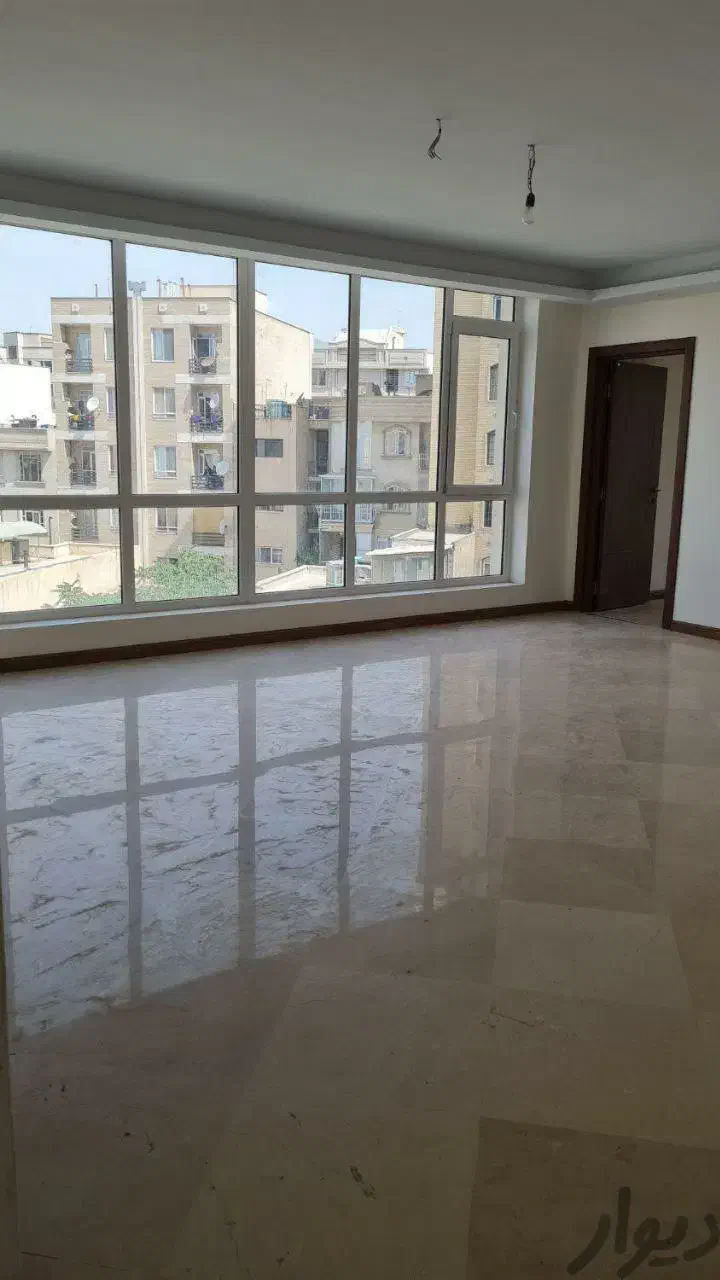 نوساز/ فول امکانات/ جمهوری/ ۳ نبش/ نورگیری عالی|فروش آپارتمان|قم, بکایی|دیوار