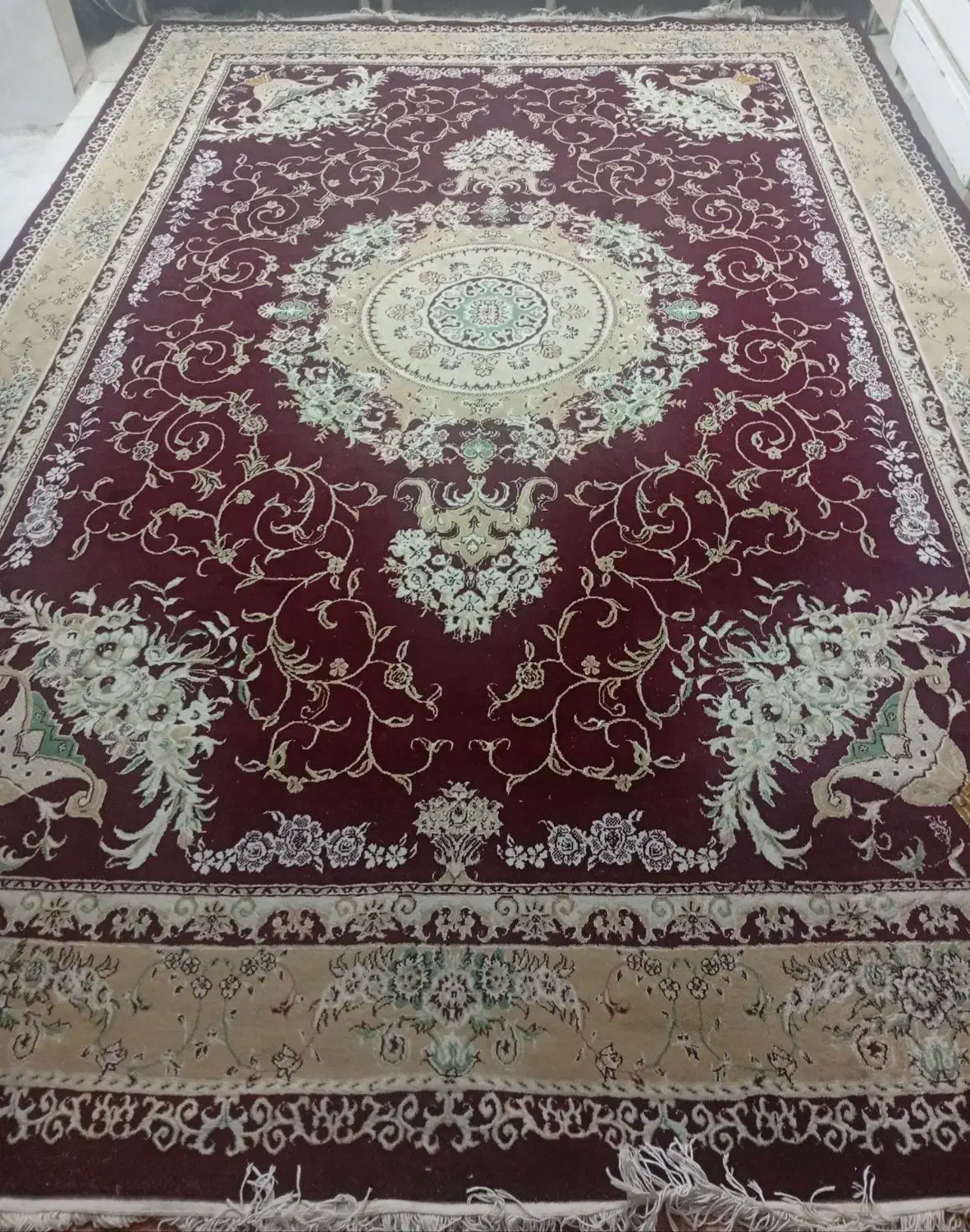 فرش نگین 3عدد 15تومن|فرش|سبزوار, قاضی زاد|دیوار