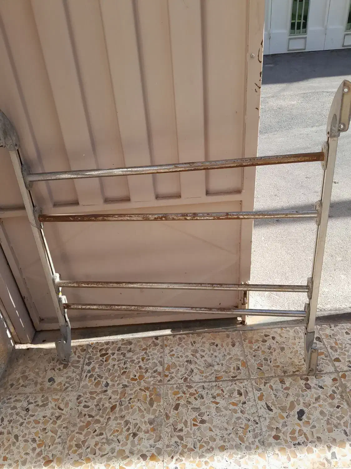 سلام یک جفت کمک فنر وبار بند پراید و کپسول گاز LPG|قطعات یدکی و لوازم جانبی|نجفآباد, باغ ملی|دیوار