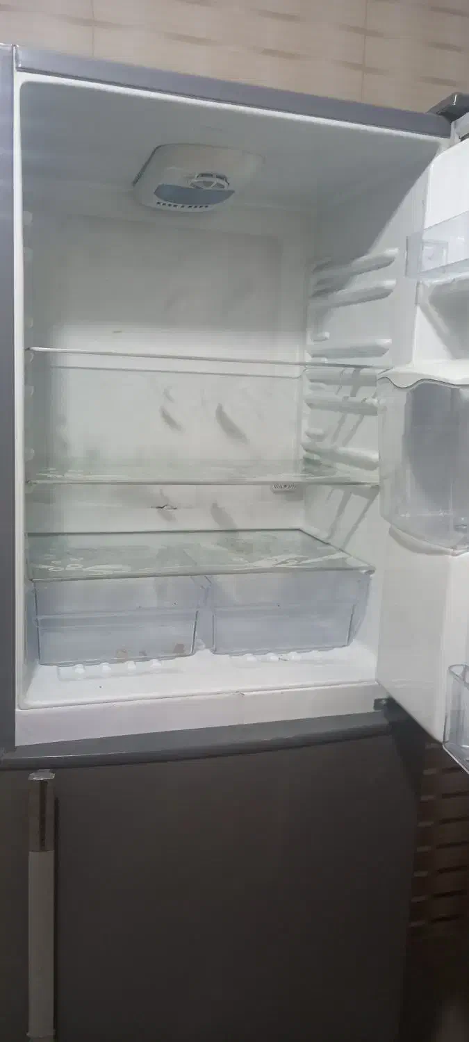 یخچال|یخچال و فریزر|قم, شهرک فاطمیه|دیوار