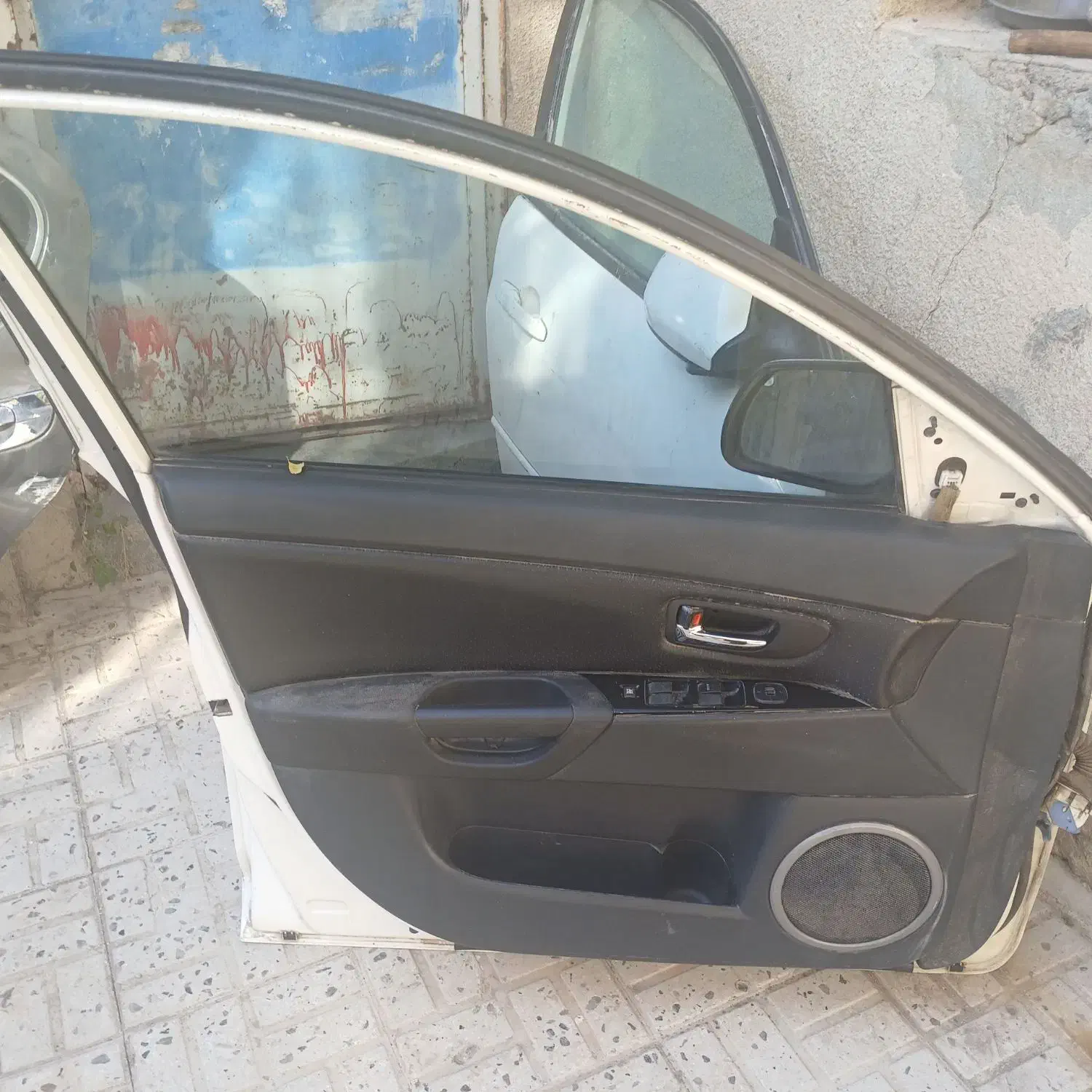 درب مزدا ۳|قطعات یدکی و لوازم جانبی|کرمانشاه, |دیوار