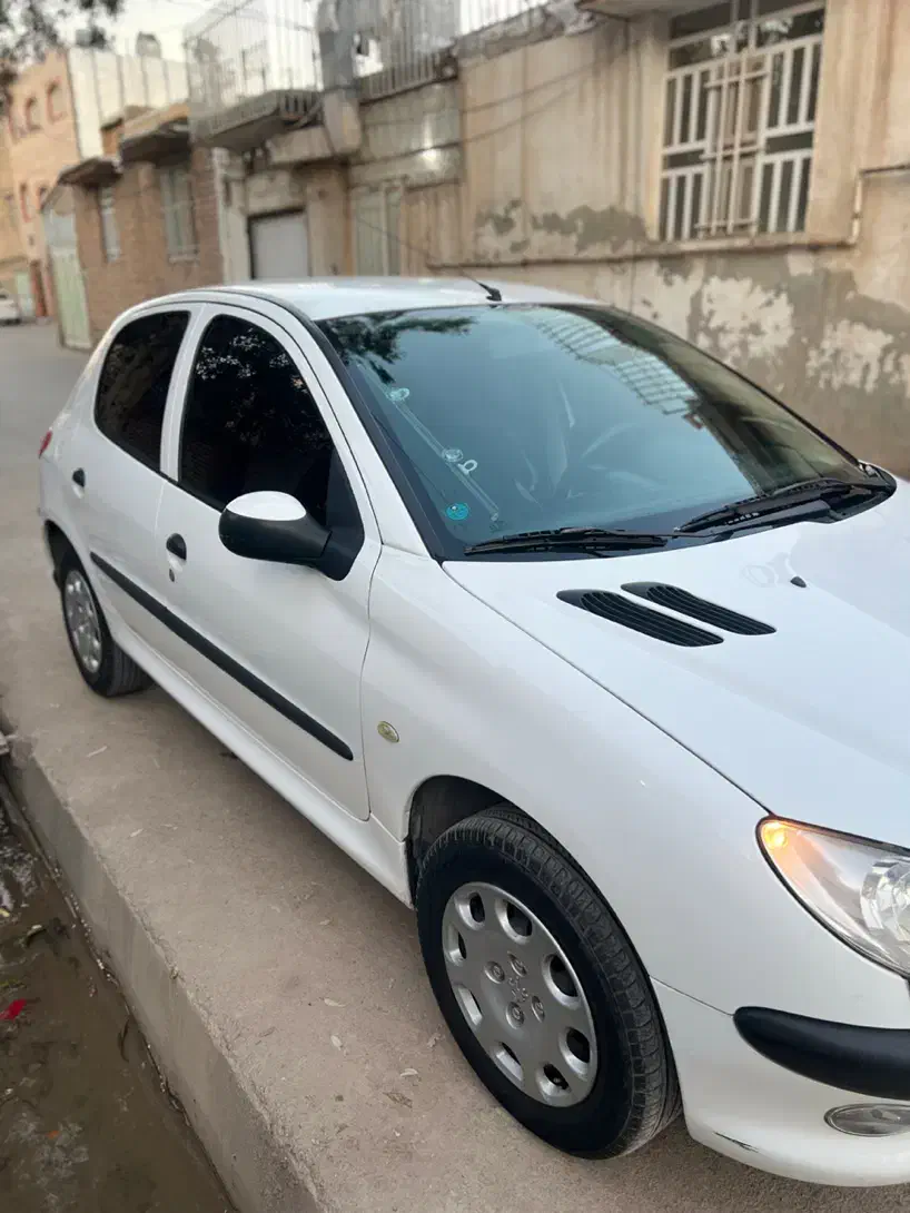 206 تیپ ۲ مدل ۹۵|خودرو سواری و وانت|شیراز, شهرک قمشه|دیوار