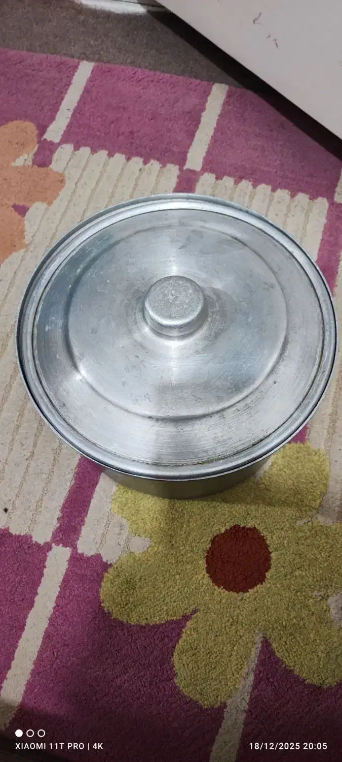 قابلمه رویی سایز بزرگ|ظروف پخت‌وپز|بابل, |دیوار