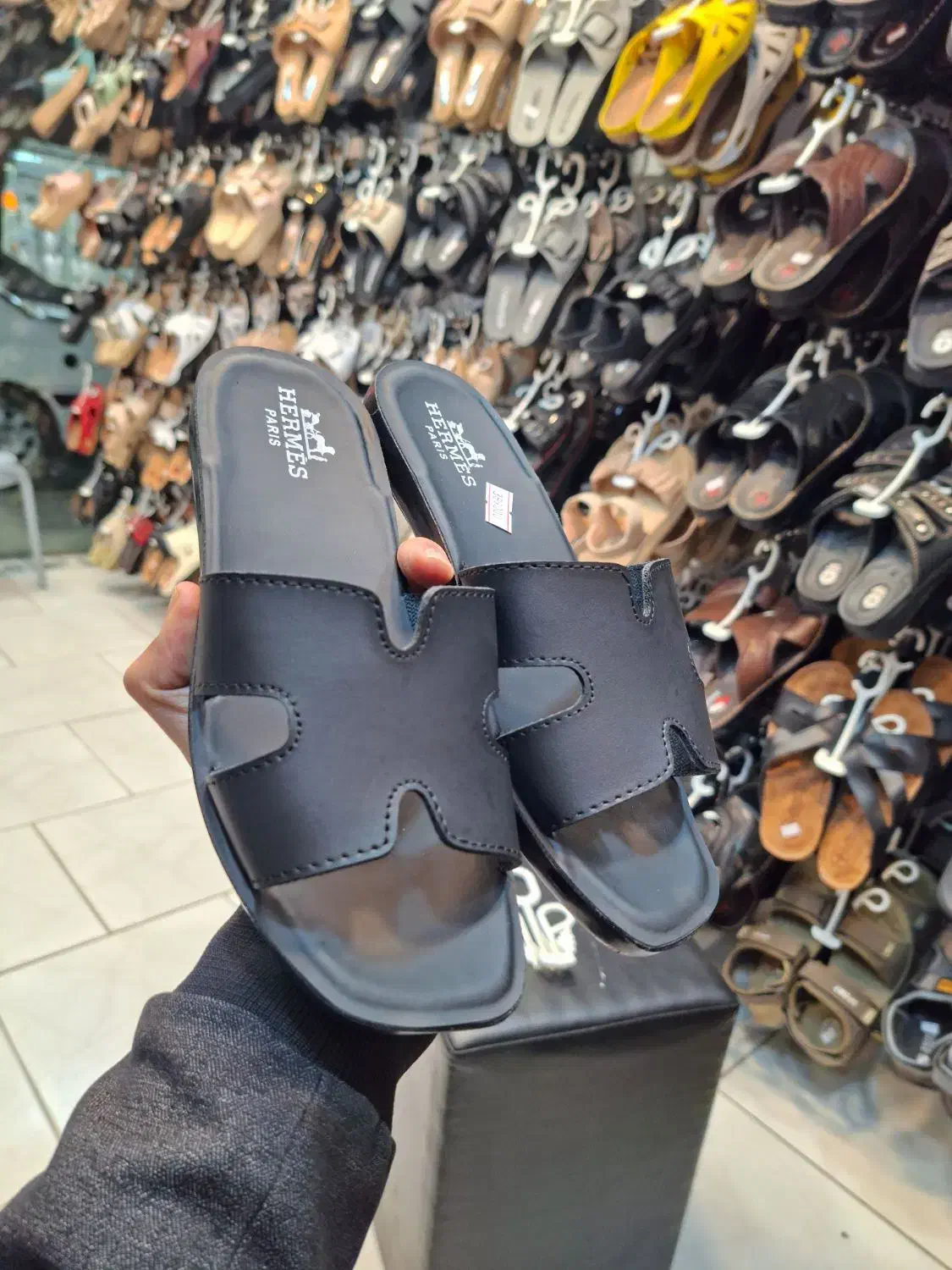 صندل و دمپایی|کیف، کفش، کمربند|مشهد, عامل|دیوار