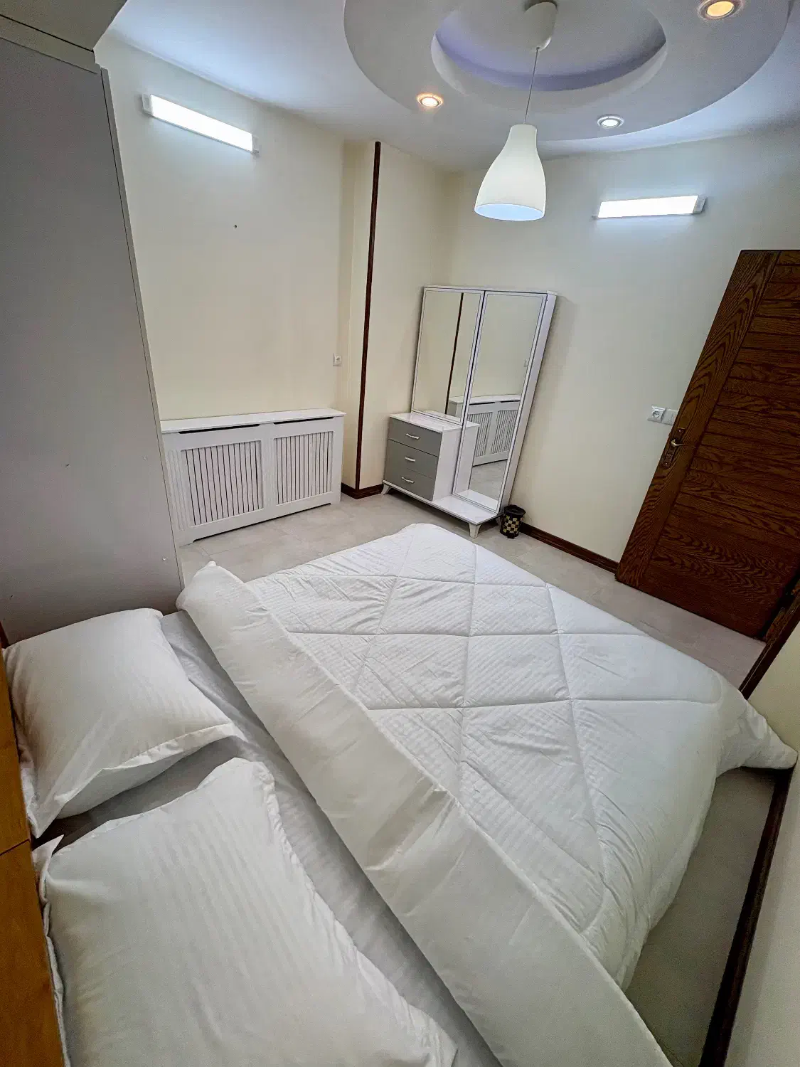 یک واحدمبلهی فوقالعاده لوکس و تمیز درحدهتل۵ستاره|اجارهٔ کوتاهمدت آپارتمان و سوئیت|اصفهان, سعادتآباد|دیوار