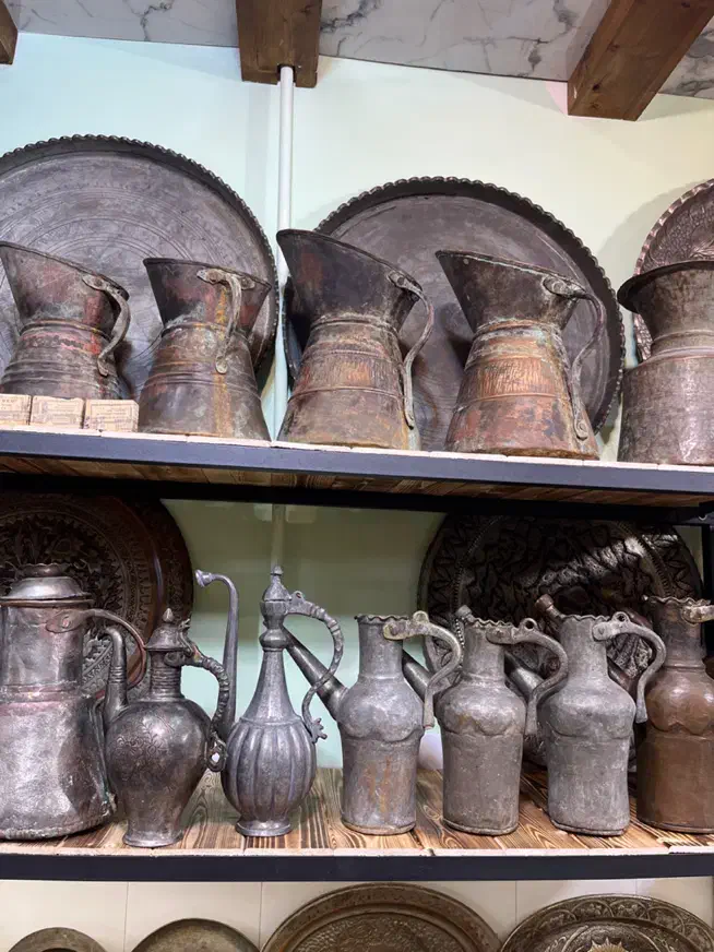 افتابه مسی اصل قدیمی سنگین|کلکسیون اشیاء عتیقه|ساری, |دیوار