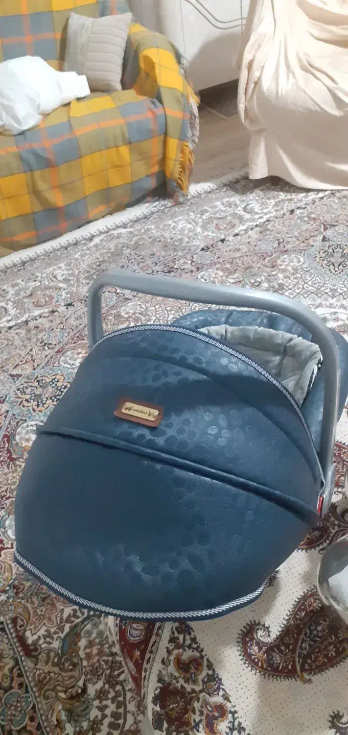 کریر نوزاد|کالسکه و لوازم جانبی|تاکستان, |دیوار