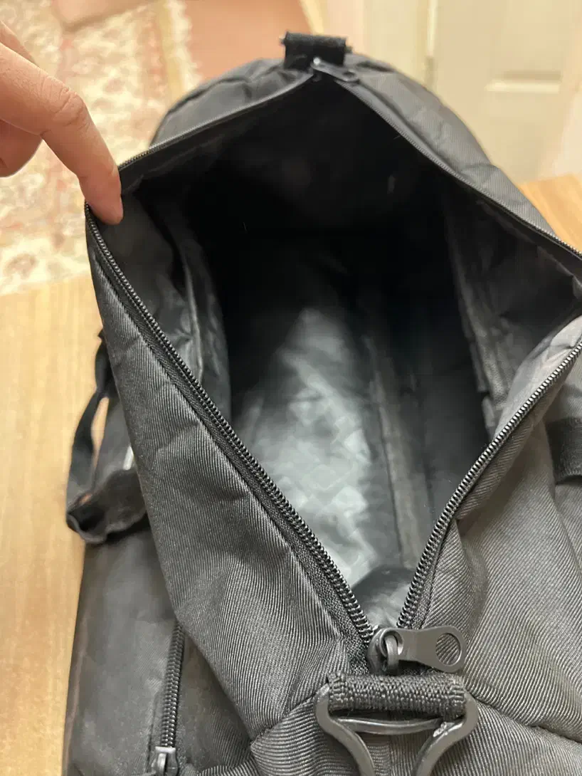 ساک ورزشی NIKE سایز متوسط نه خیلی بزرگ نه کوچیک|کیف، کفش، کمربند|گرگان, |دیوار