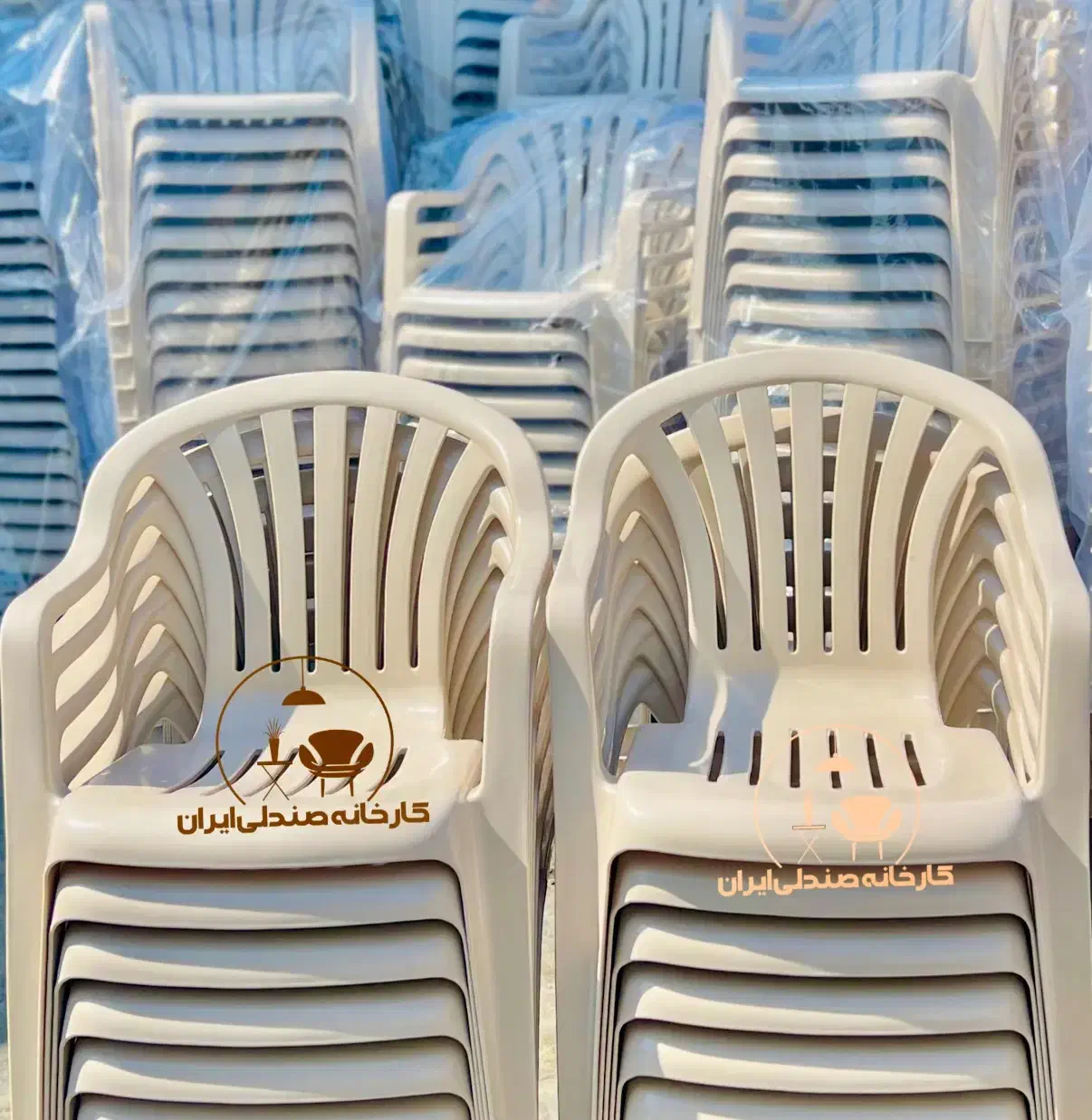 صندلی پلاستیکی طرح حسن(صندلی ایران)|میز و صندلی غذاخوری|کرج, عظیمیه|دیوار