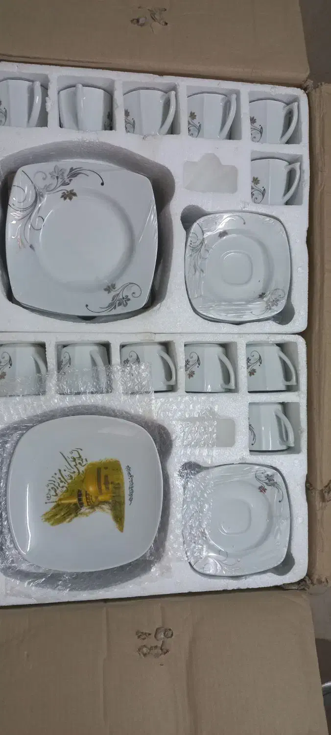 سرویس چینی۱۰۷ پارچه کلاسیک میشا طلا|ظروف سرو و پذیرایی|سمنان, |دیوار