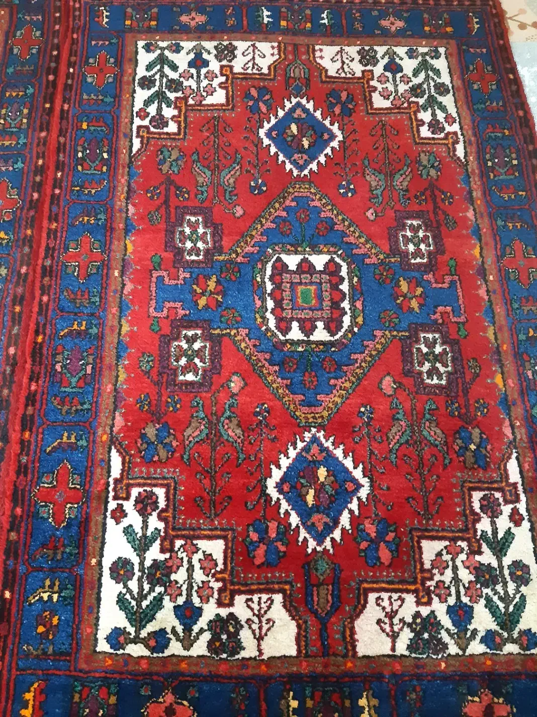 قالی دستباف|فرش|بروجرد, |دیوار