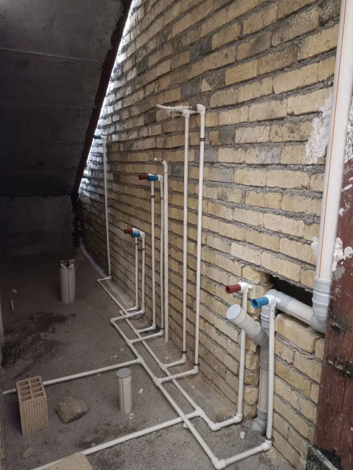 تاسیسات لوله کشی آب و فاضلاب|خدمات پیشه و مهارت|خرم‌آباد, |دیوار