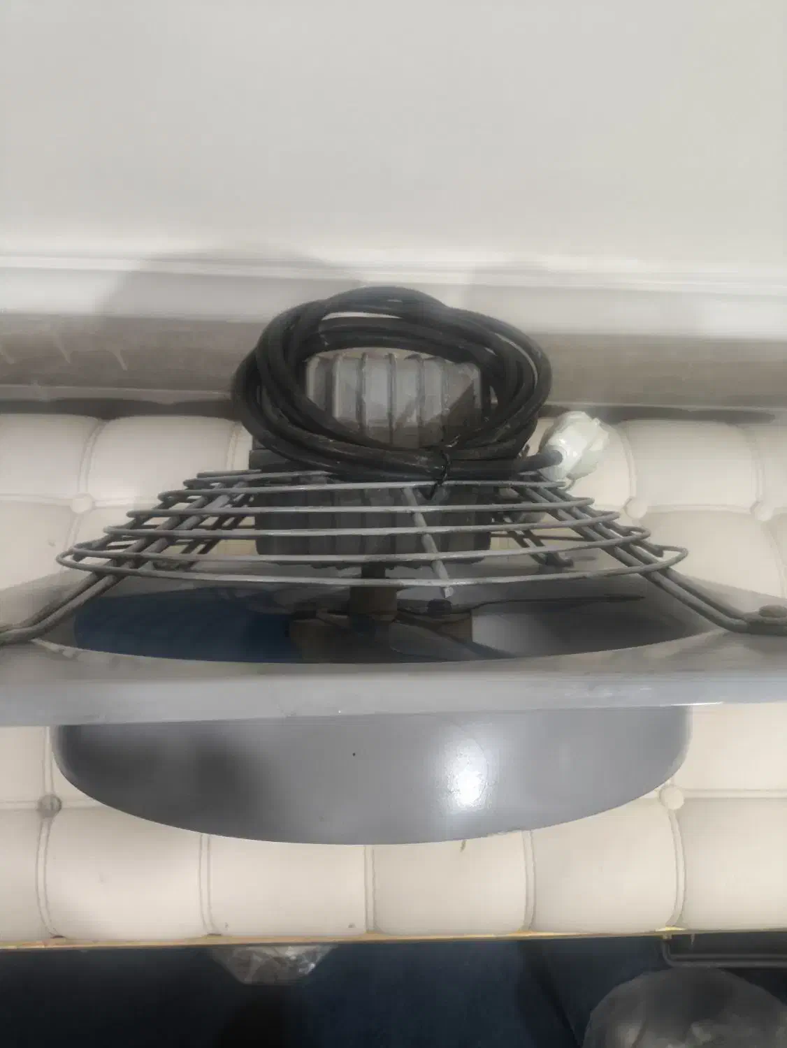 فن 4پر|پنکه و تصفیه‌کنندهٔ هوا|بوشهر, |دیوار