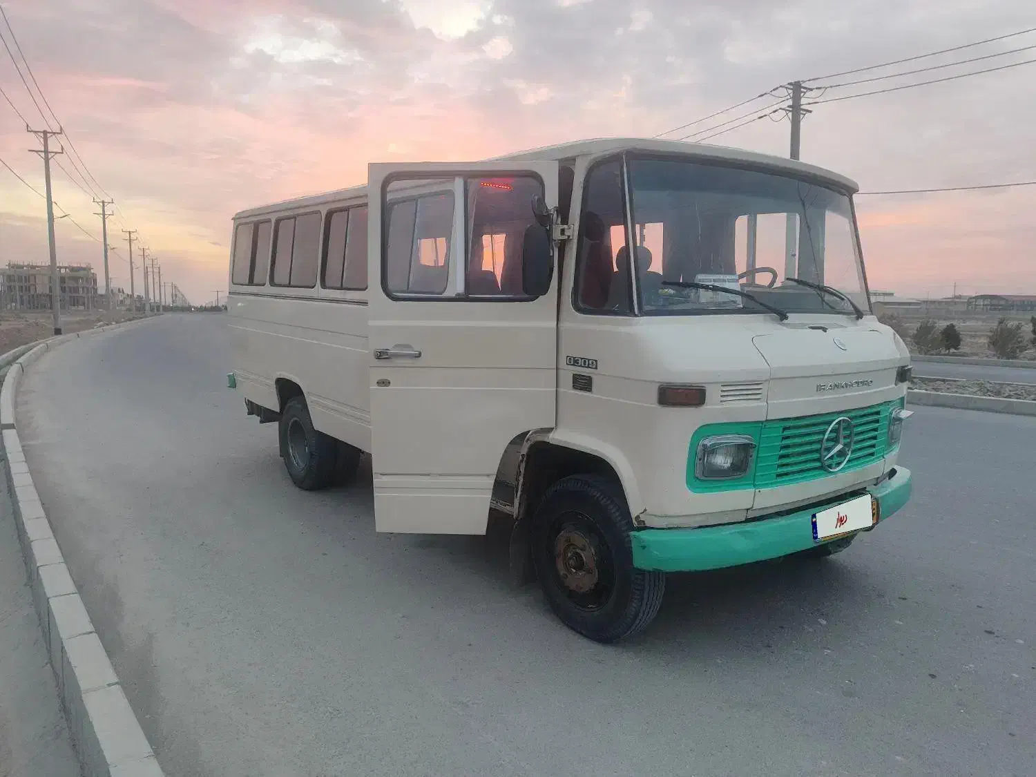 مینی بوس بنز مدل 71|خودرو سنگین|قم, نیروگاه|دیوار