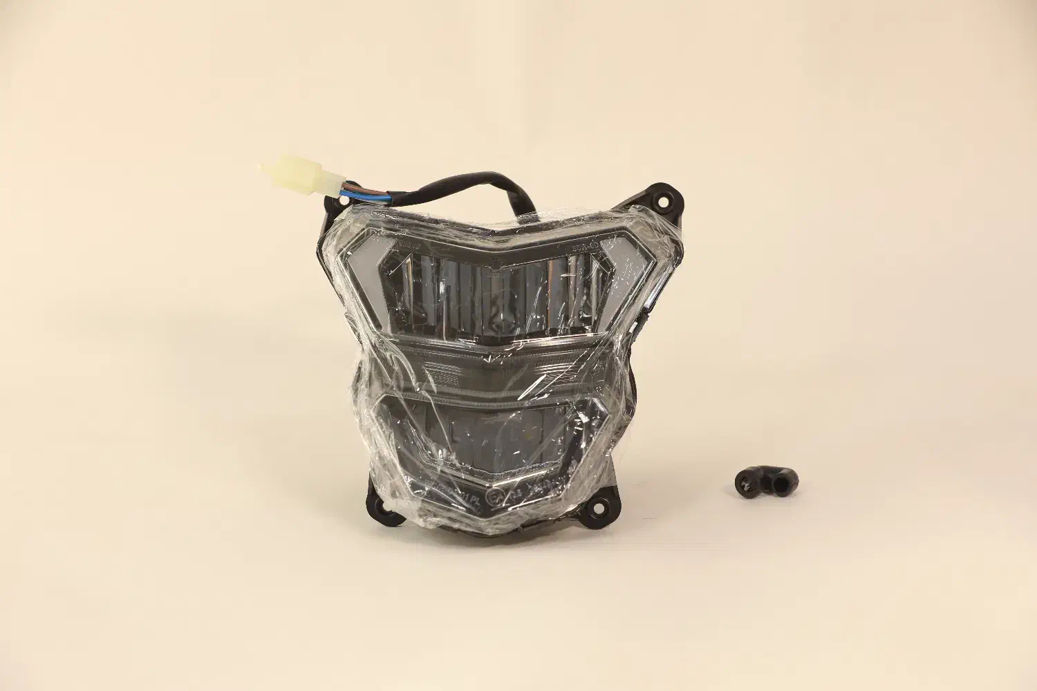 لوازم اصلی و برند SYM|قطعات یدکی و لوازم جانبی|رشت, گلباغ نماز|دیوار