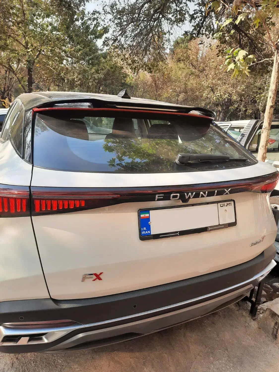 فونیکس fownix fx سفید سند مدارک آماده|خودرو سواری و وانت|تهران, سید خندان (جلفا)|دیوار