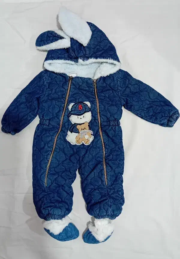 کاپشن نوزادی ، کاپشن سرهمی|کفش و لباس بچه|قم, چهل درخت‎|دیوار