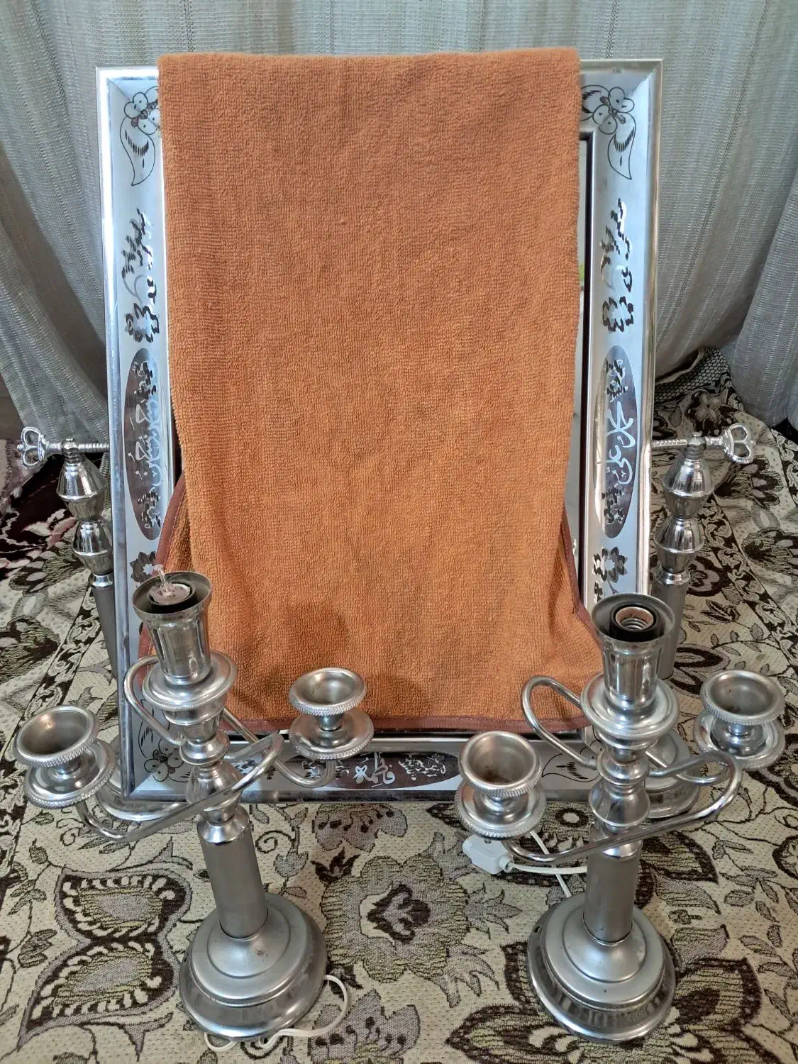 میز آرایشی ، آینه شمعدان|مبلمان خانگی و میز عسلی|شیراز, شریفآباد|دیوار