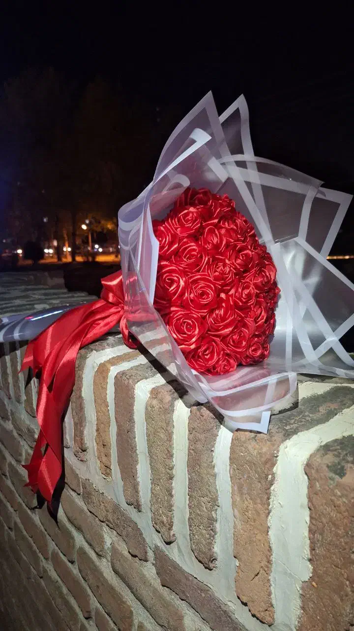 رزهای روبانی دستساز و آماده سفارش برای هر مناسبت|گل مصنوعی|اردبیل, |دیوار