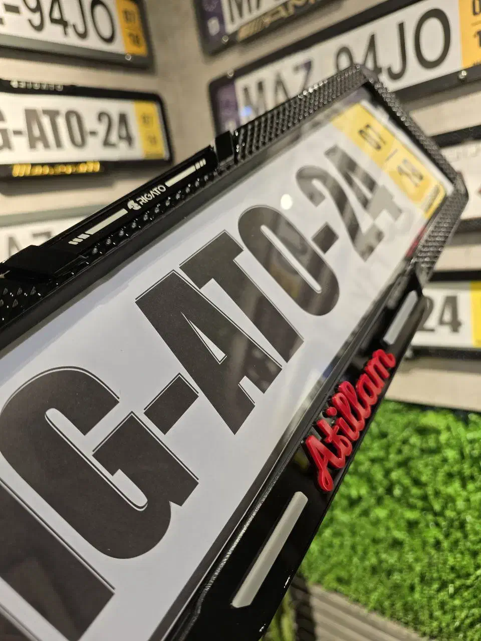 فروش انواع قاب پلاک لوکس ماشین با تنوع قیمت|قطعات یدکی و لوازم جانبی|تهران, سازمان برنامه جنوبی|دیوار