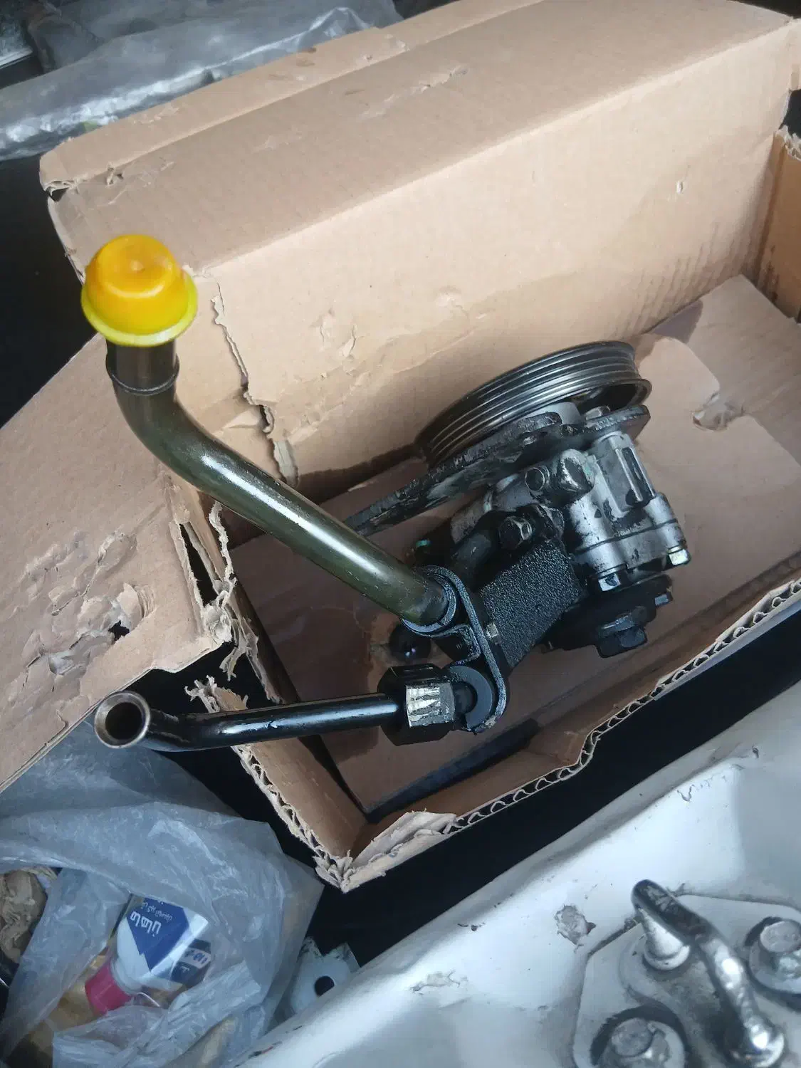 پمپ هیدرولیک پراید یرو۴|قطعات یدکی و لوازم جانبی|شیراز, محراب|دیوار